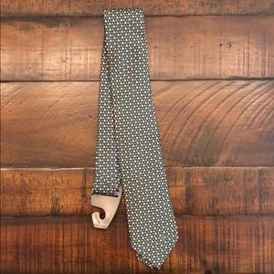 NWT Vineyard Vines St Paddys Pot O Gold Tie